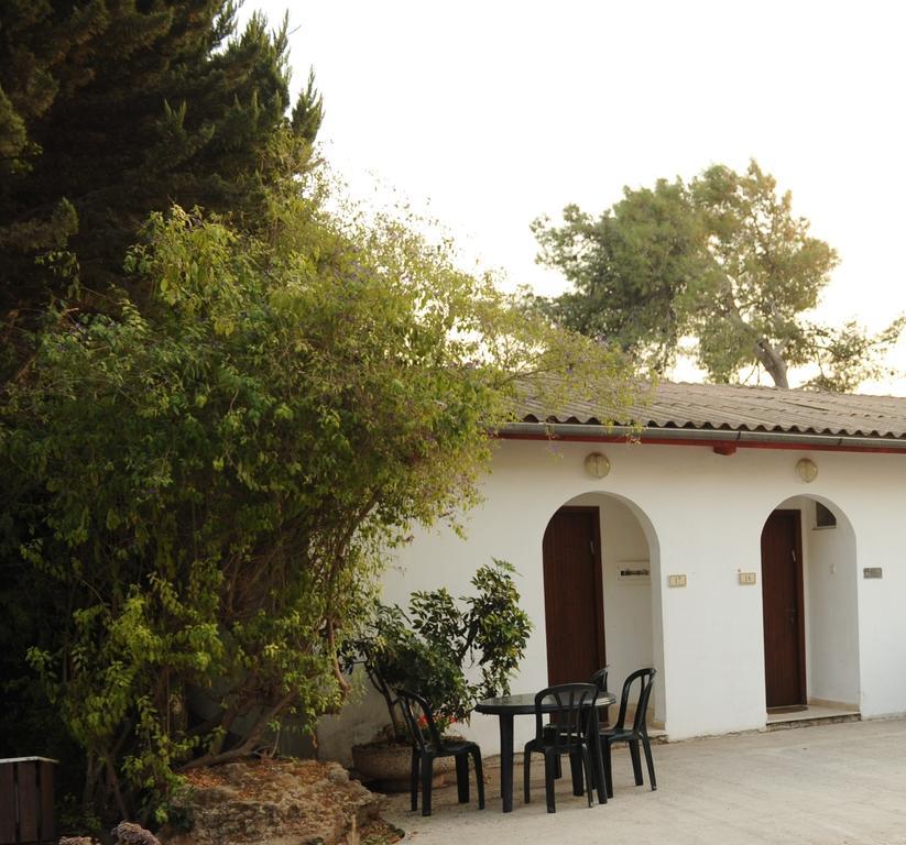 Ein Zurim Guest House 'En Zurim Exterior foto